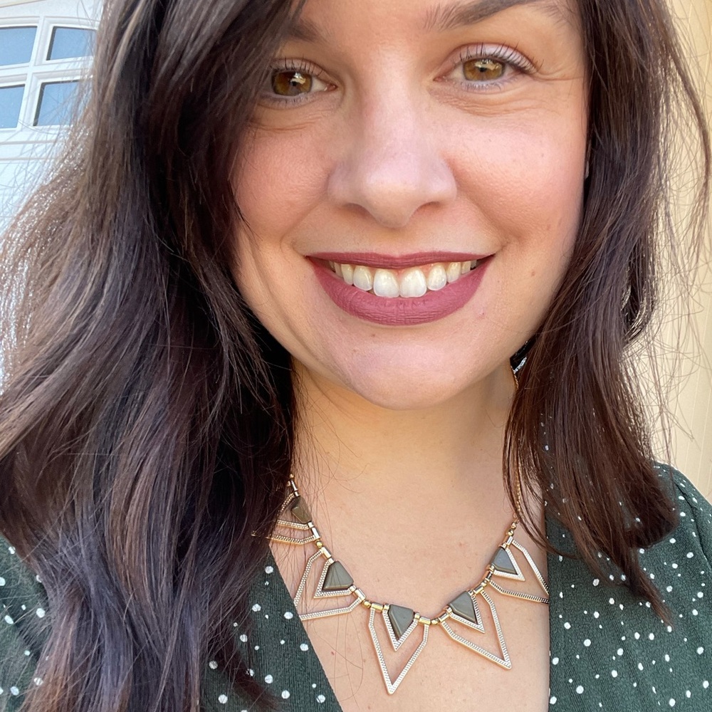 Meet your Posher, Samantha